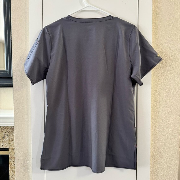 Carhartt Women’s Scrub Top Size Small - Picture 2 of 5